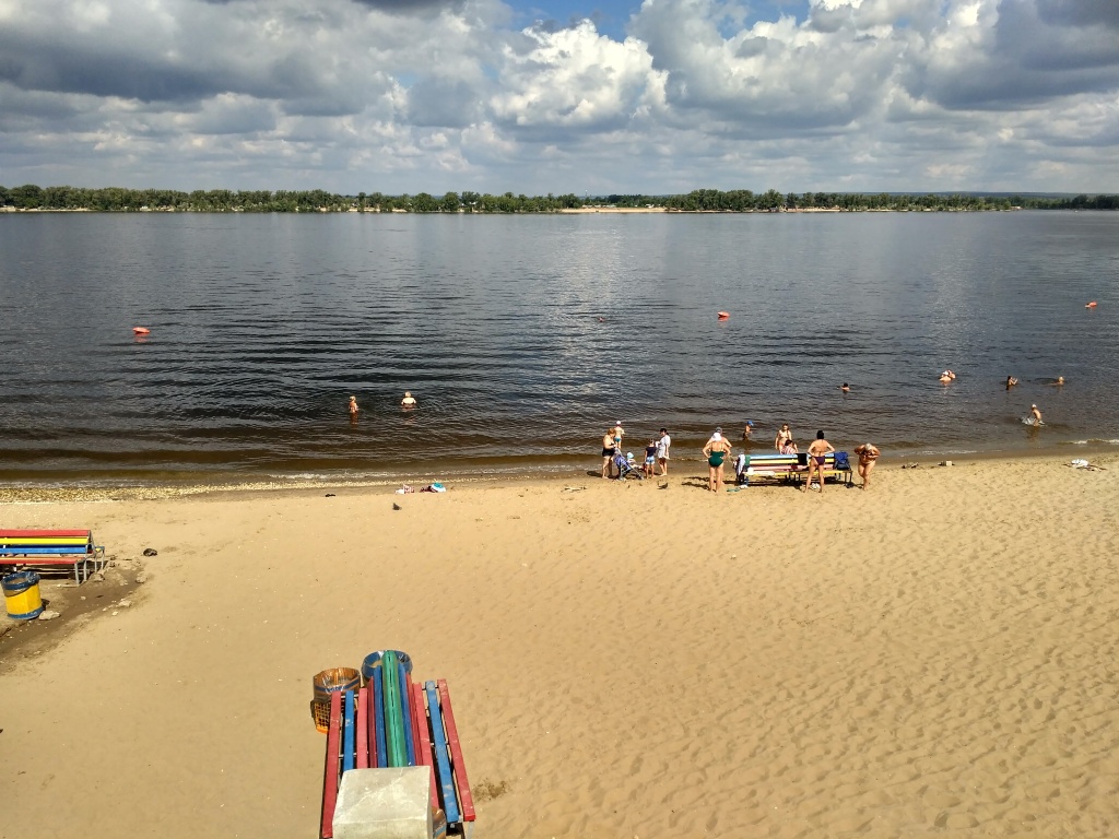 На волге можно плавать